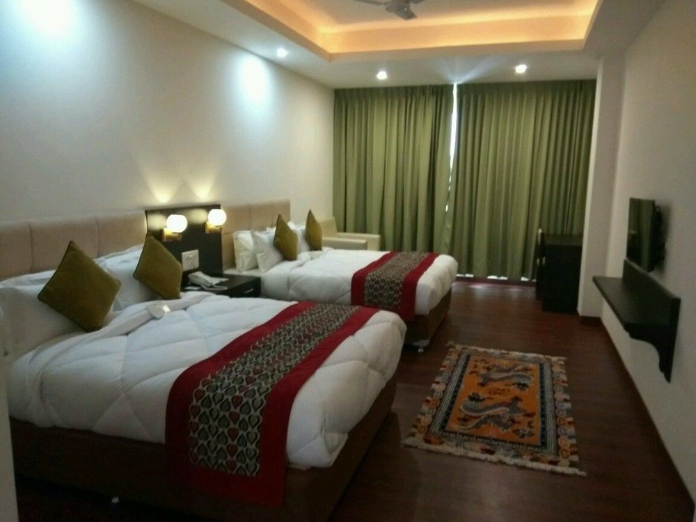 Summit Denzong Hotel & Spa Gangtok Eksteriør billede