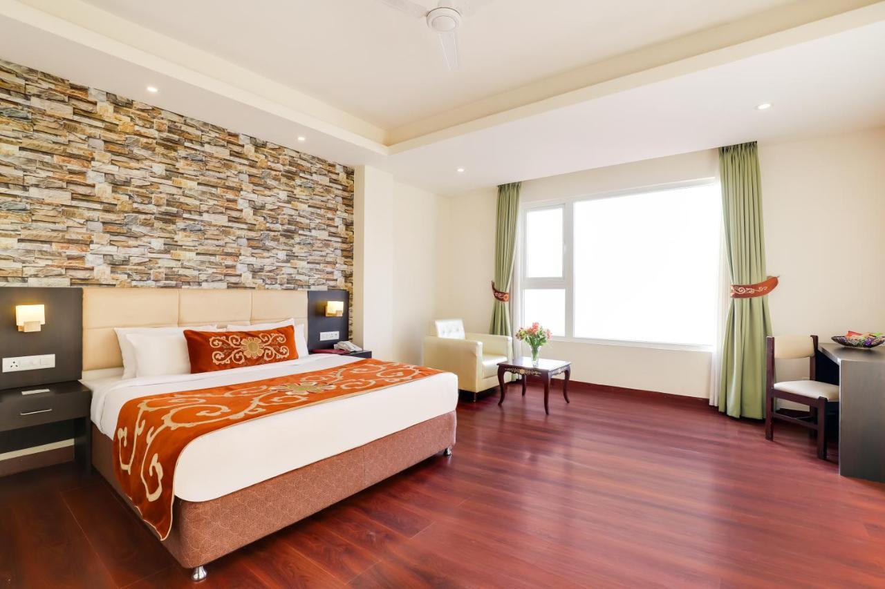 Summit Denzong Hotel & Spa Gangtok Eksteriør billede