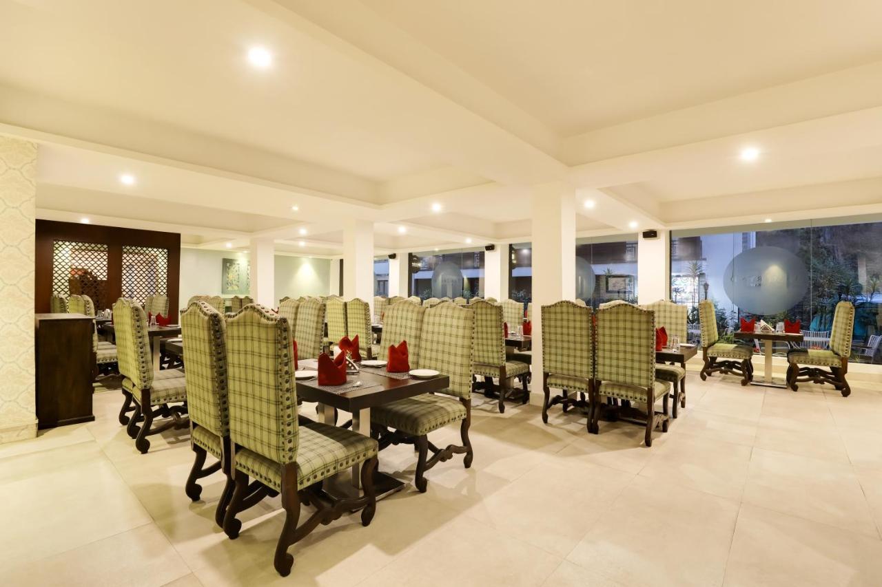 Summit Denzong Hotel & Spa Gangtok Eksteriør billede