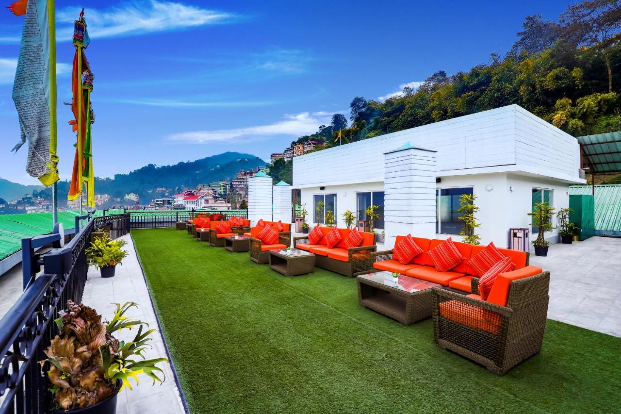 Summit Denzong Hotel & Spa Gangtok Eksteriør billede